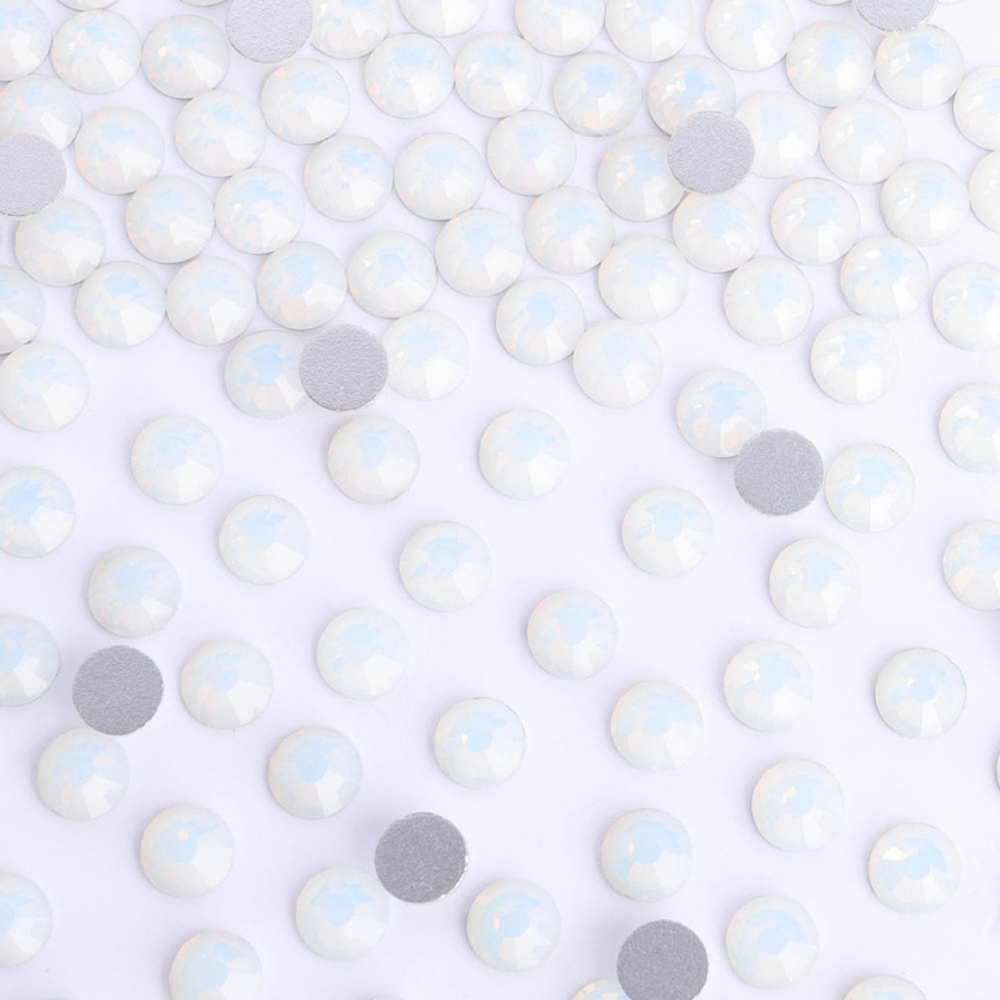 Glass Rhinestones - Picture 15 of 16
